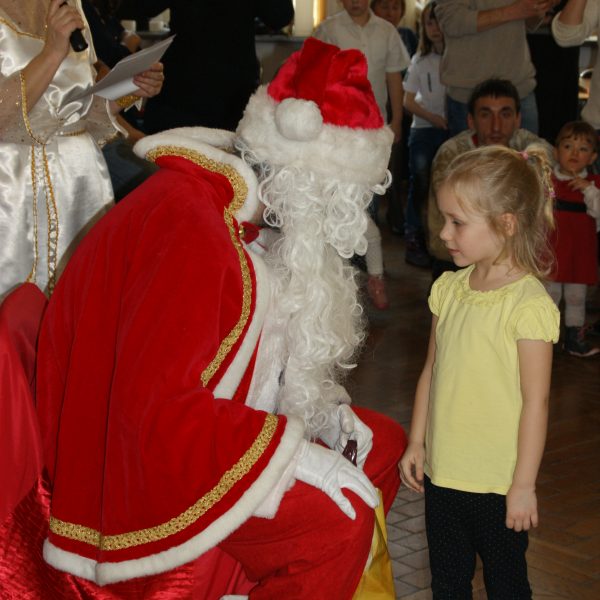 UTF 8Mikolaj 600x600